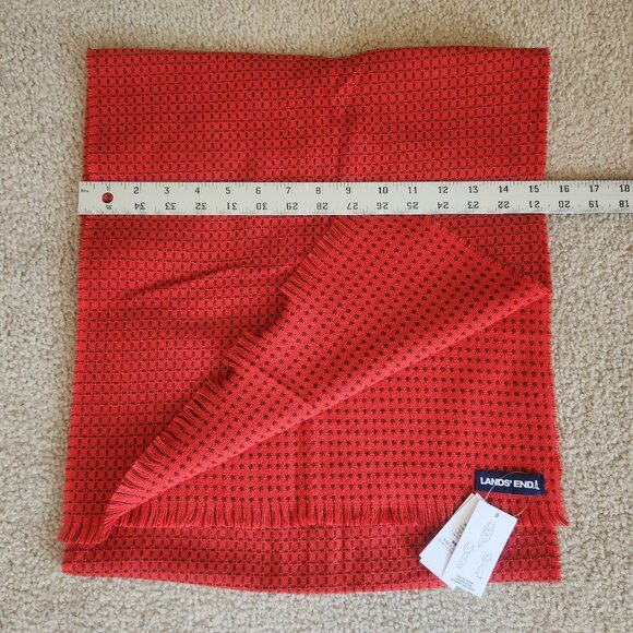 NWT Lands' End Scarf - Picture 1 of 4